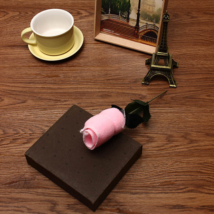 American Smart microfiber hand towel featuring a pink rose flower design, ideal for festivals, Valentine’s, birthdays, and weddings.