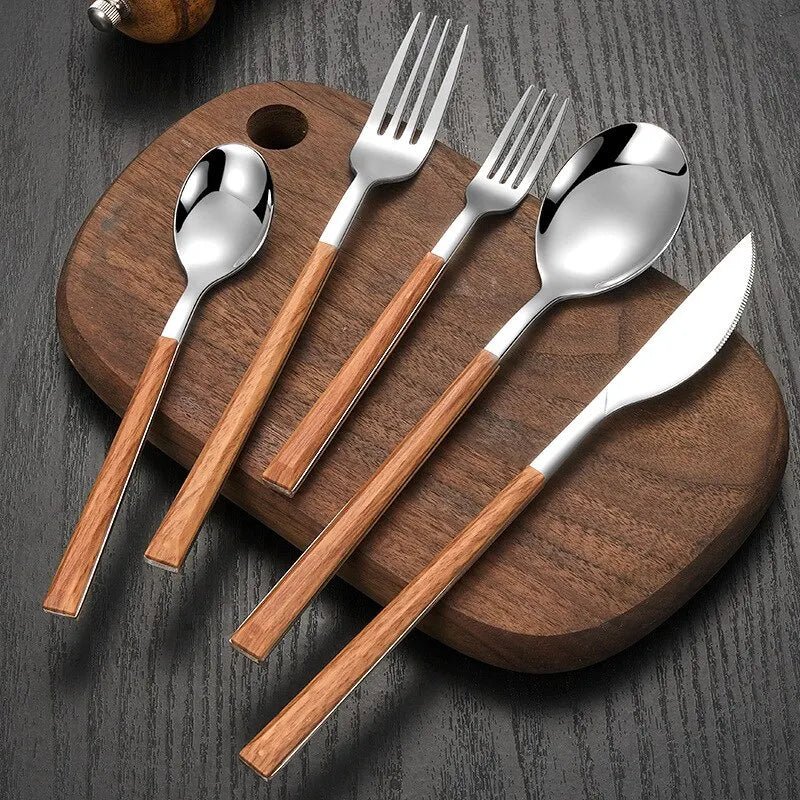 wooden-handle-cutlery-set