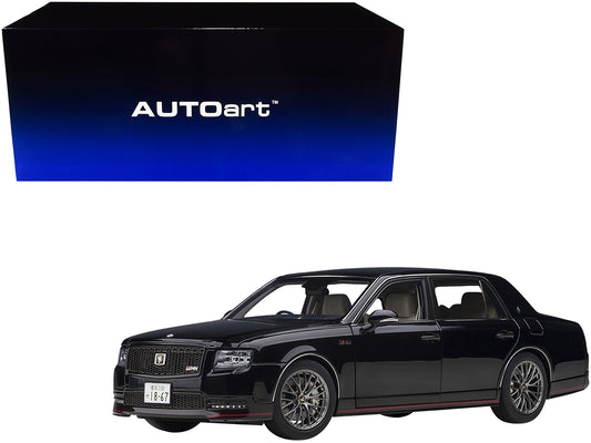 Black Toyota Century GRMN RHD 1/18 scale model car by Autoart, detailed replica of the luxury Japanese vehicle.