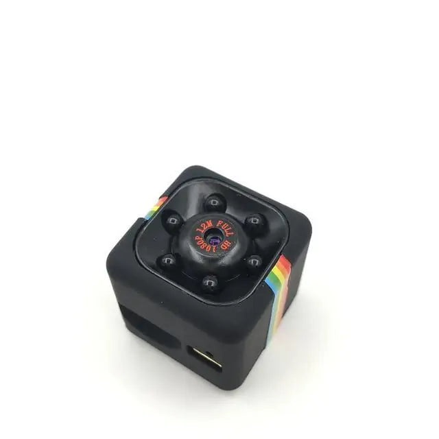 1-mini-camera-waterproof-shell