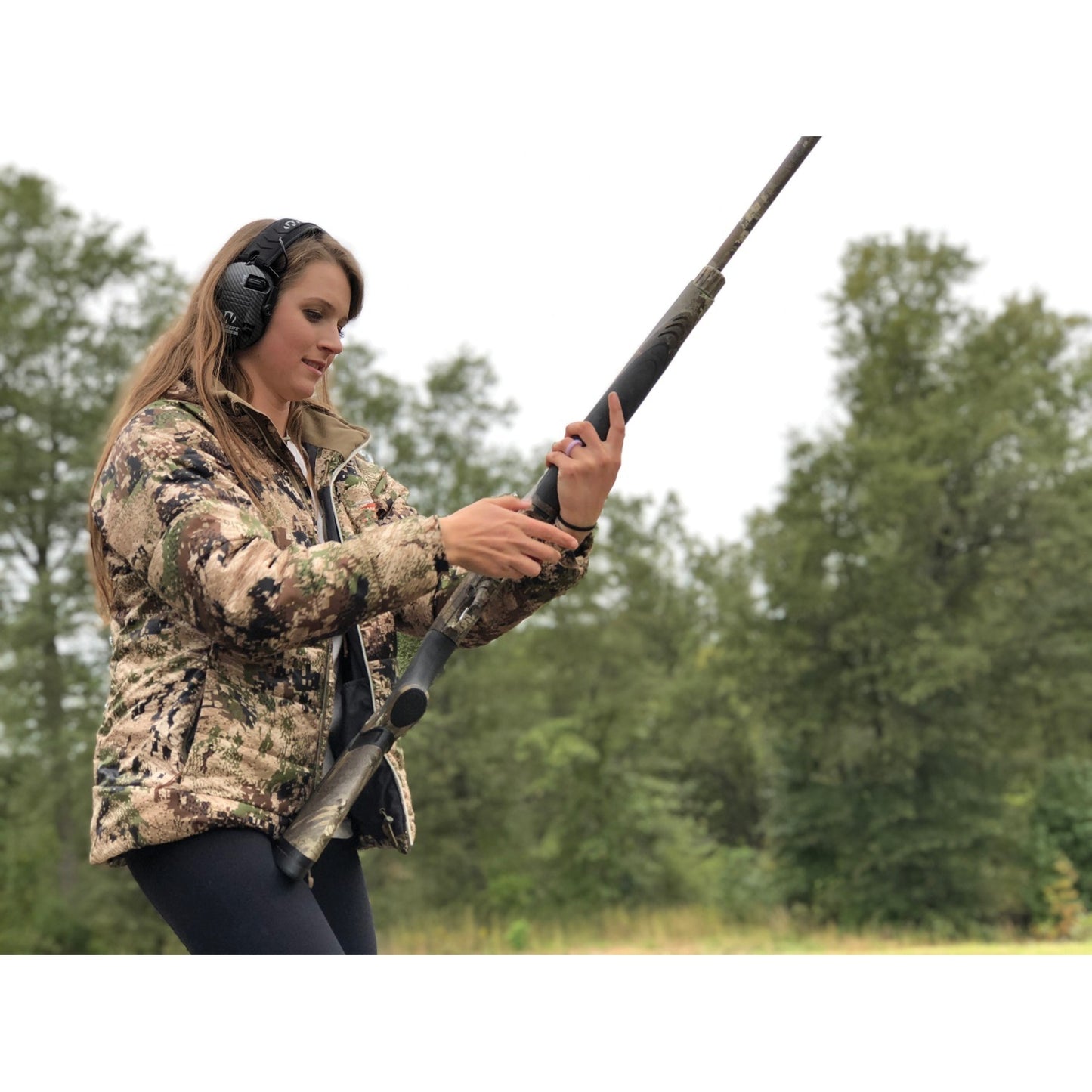 Walker's Game Ear GWP-RSEM-CARB Razor Electronic Muff (Carbon)