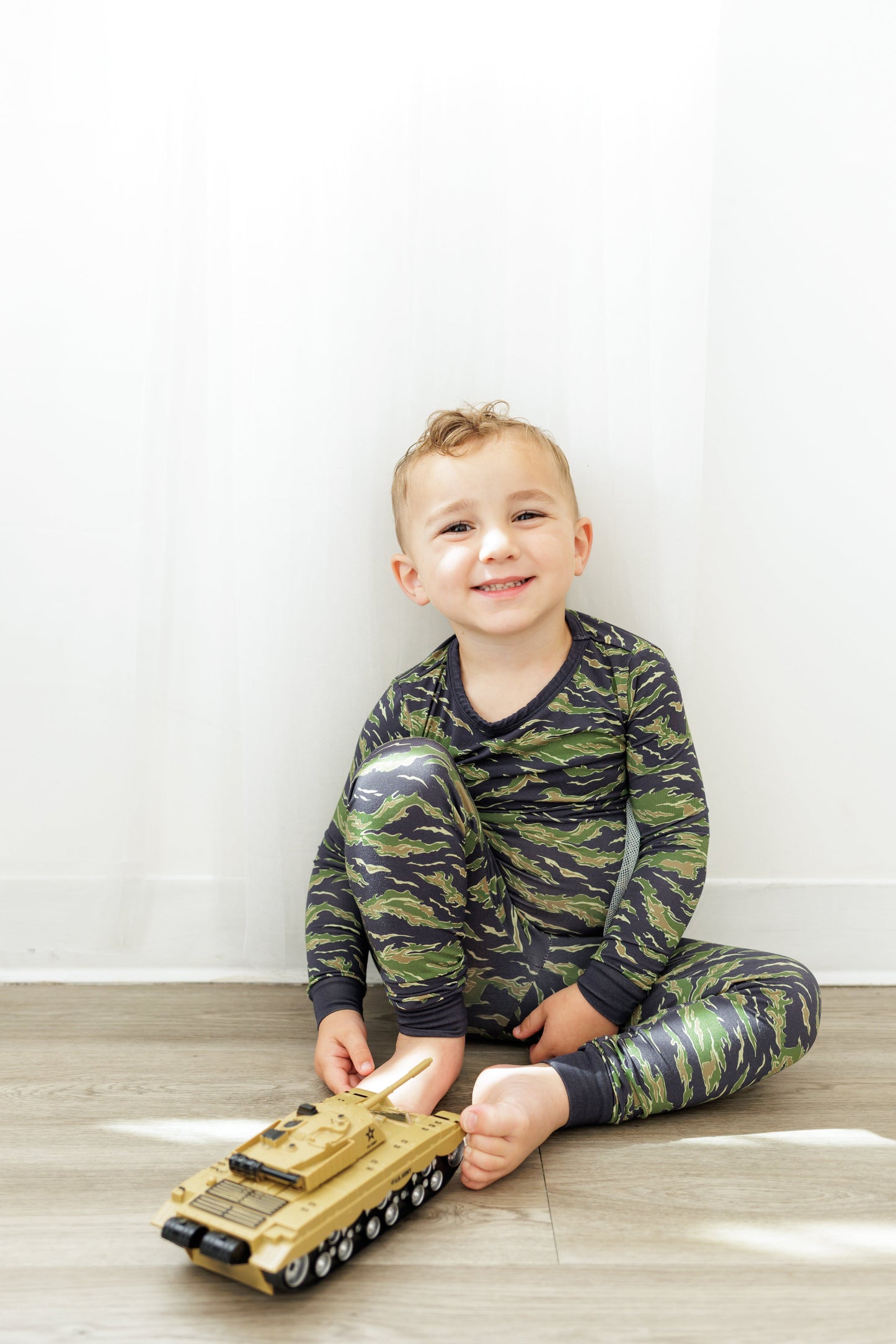 Tigger's Crazy Uncle 2-Piece Set