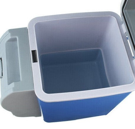 American Smart 7.5L portable car refrigerator and warmer for travel, food, and beverages, 12V cooler and warmer unit.