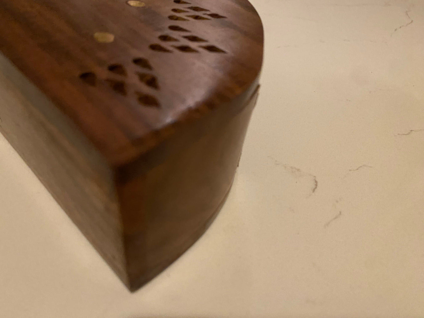 Vintage wooden tissue box holder with brass inlay, American Smart napkin and tissue holder, showcasing classic craftsmanship and design.