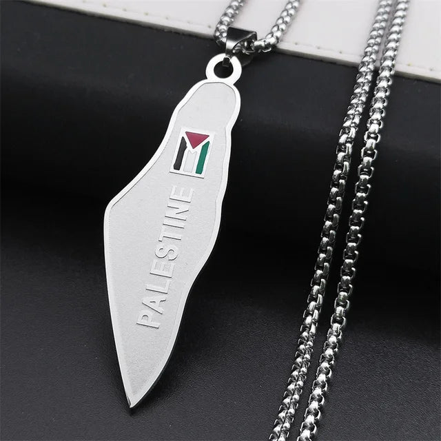 Gold-colored Palestine map and flag necklace for women and men, stainless steel jewelry with country geography design.