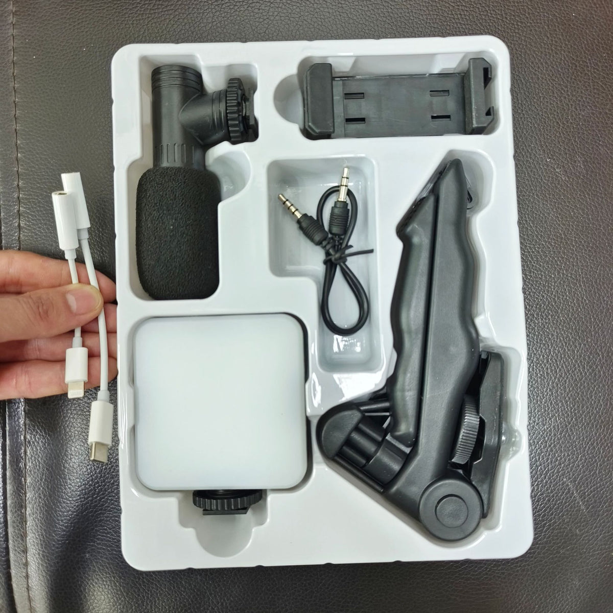 American Smart EP desktop beauty leg pocket fill light with microphone, handheld conference lamp, ideal for photography and video calls.