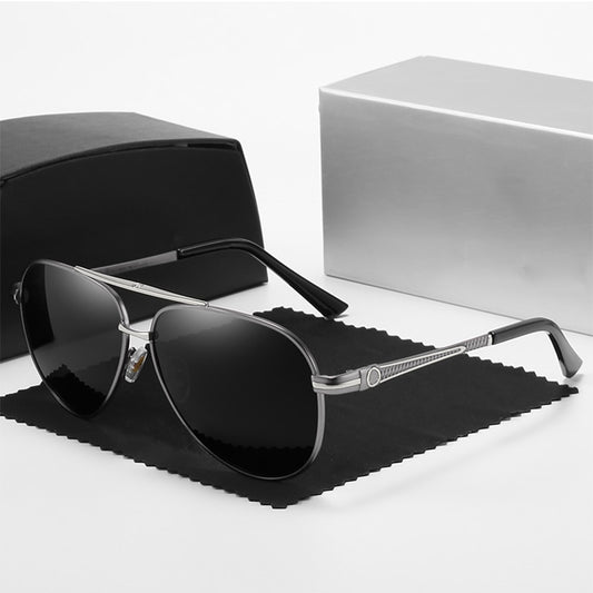 American Smart Mercede sunglasses for men with polarized mirror lenses, UV400 protection, vintage pilot style eyewear.