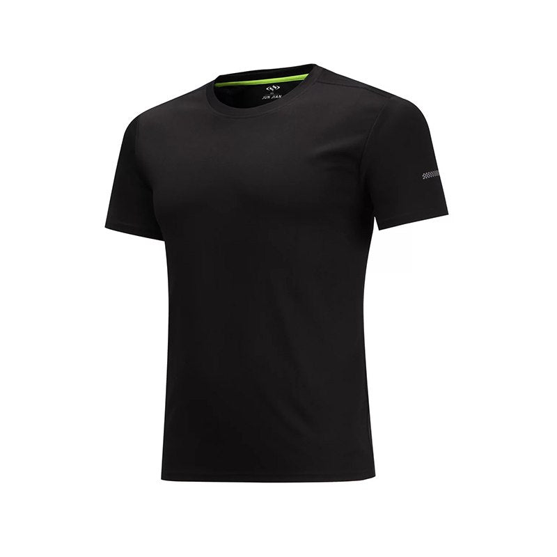 Men's sportswear kit featuring short sleeve running jersey and matching shorts, ideal for training, soccer, and sports activities.