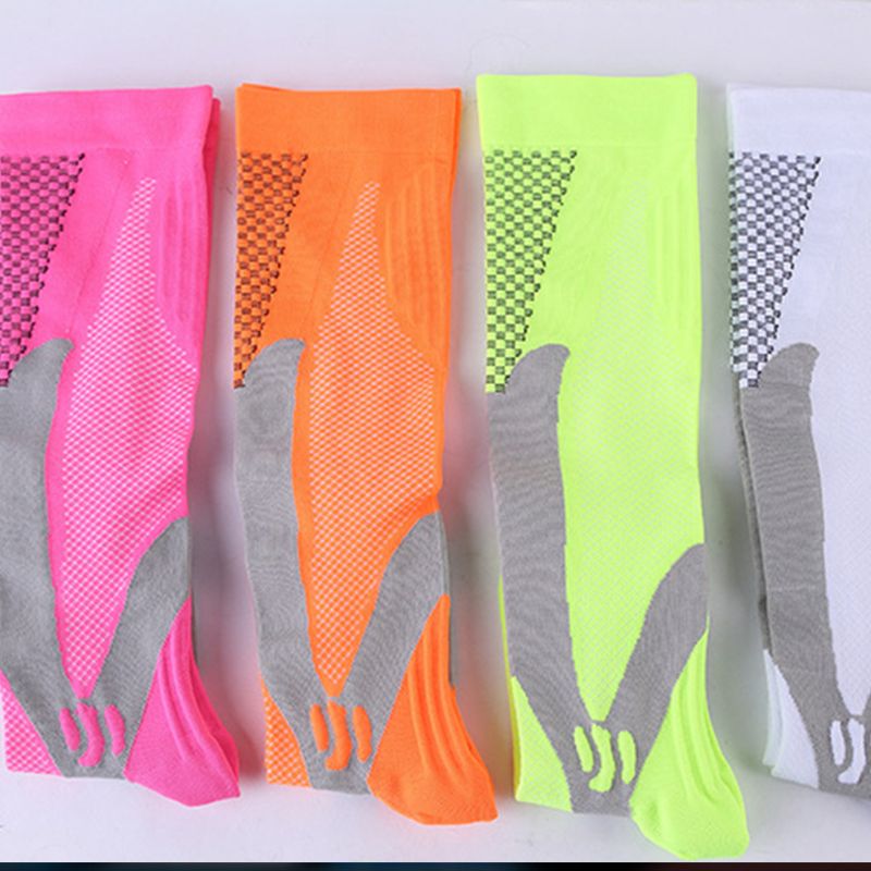 Men's knee-high compression sports socks by American Smart - EP, designed for running, soccer, cycling, with stretch polyester fabric.