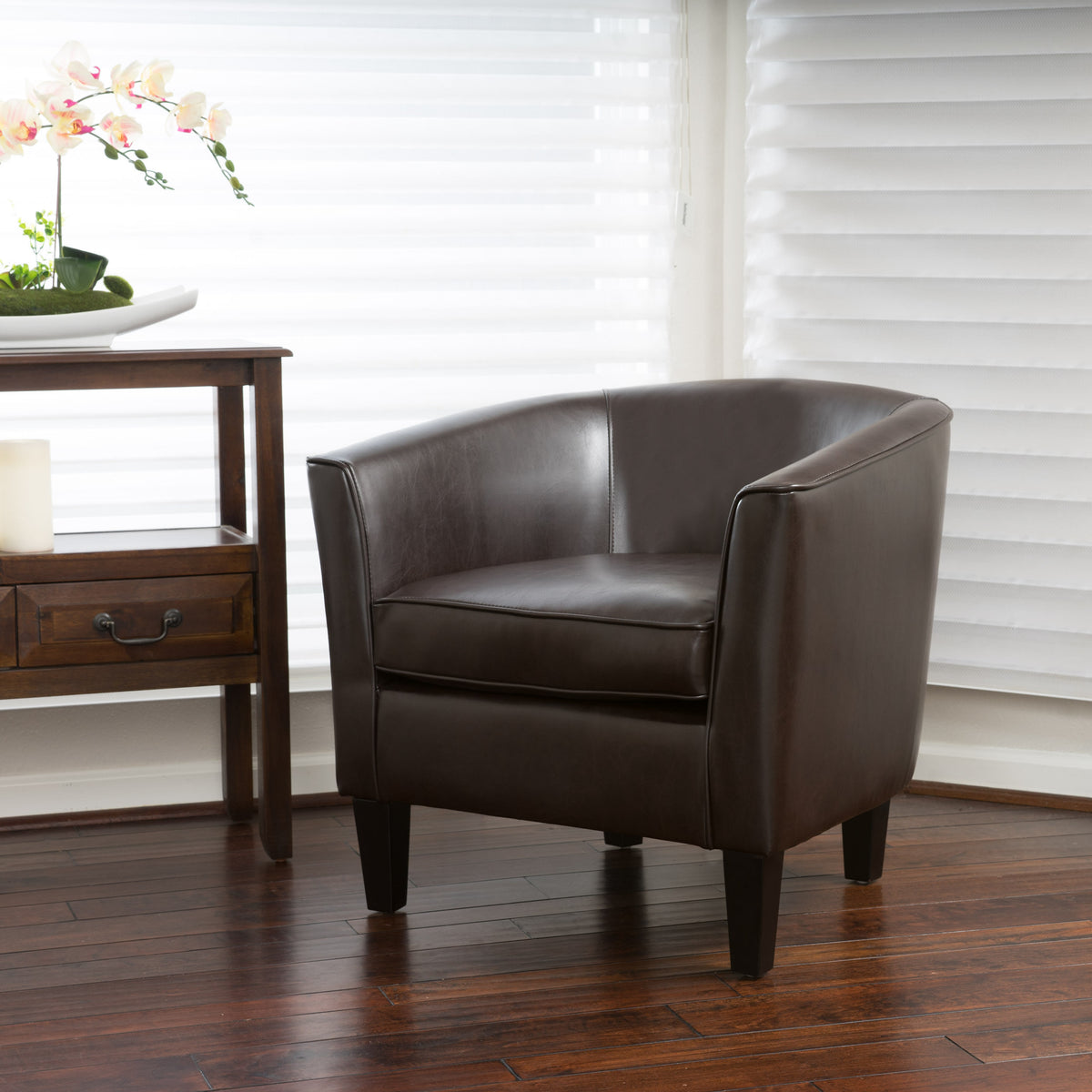 CLUB CHAIR - American Smart