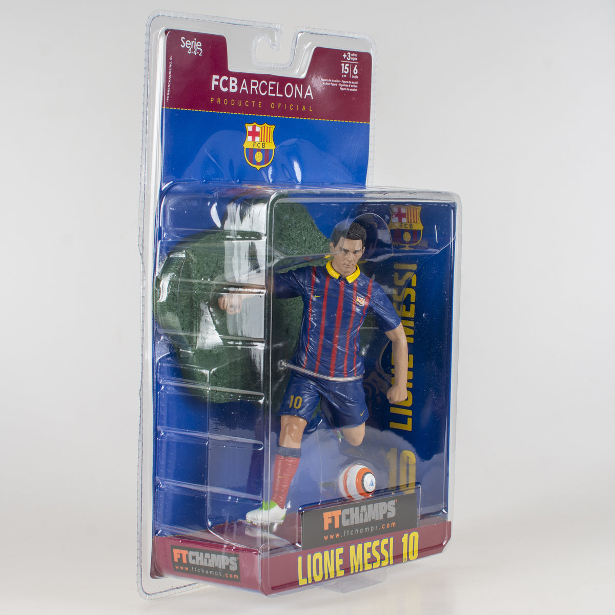 Football fan figurine of Cristiano Ronaldo and Lionel Messi, featuring realistic sports uniforms from Barcelona and Real Madrid, by American Smart.