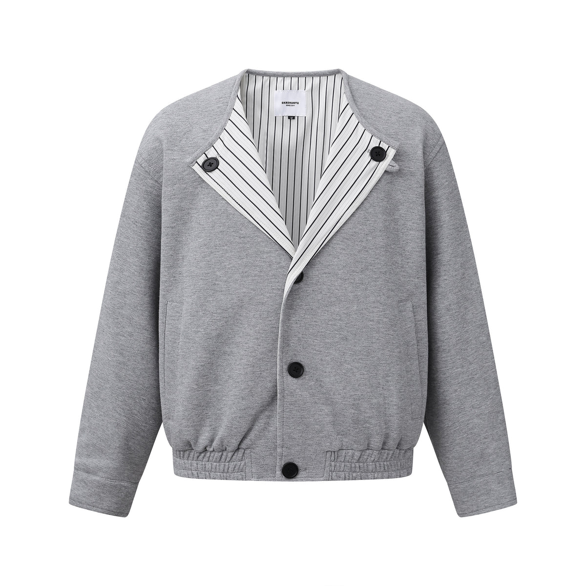Oversized American Smart shoulder jacket with long sleeves and no collar, stylish loose-fit outerwear for a modern look.