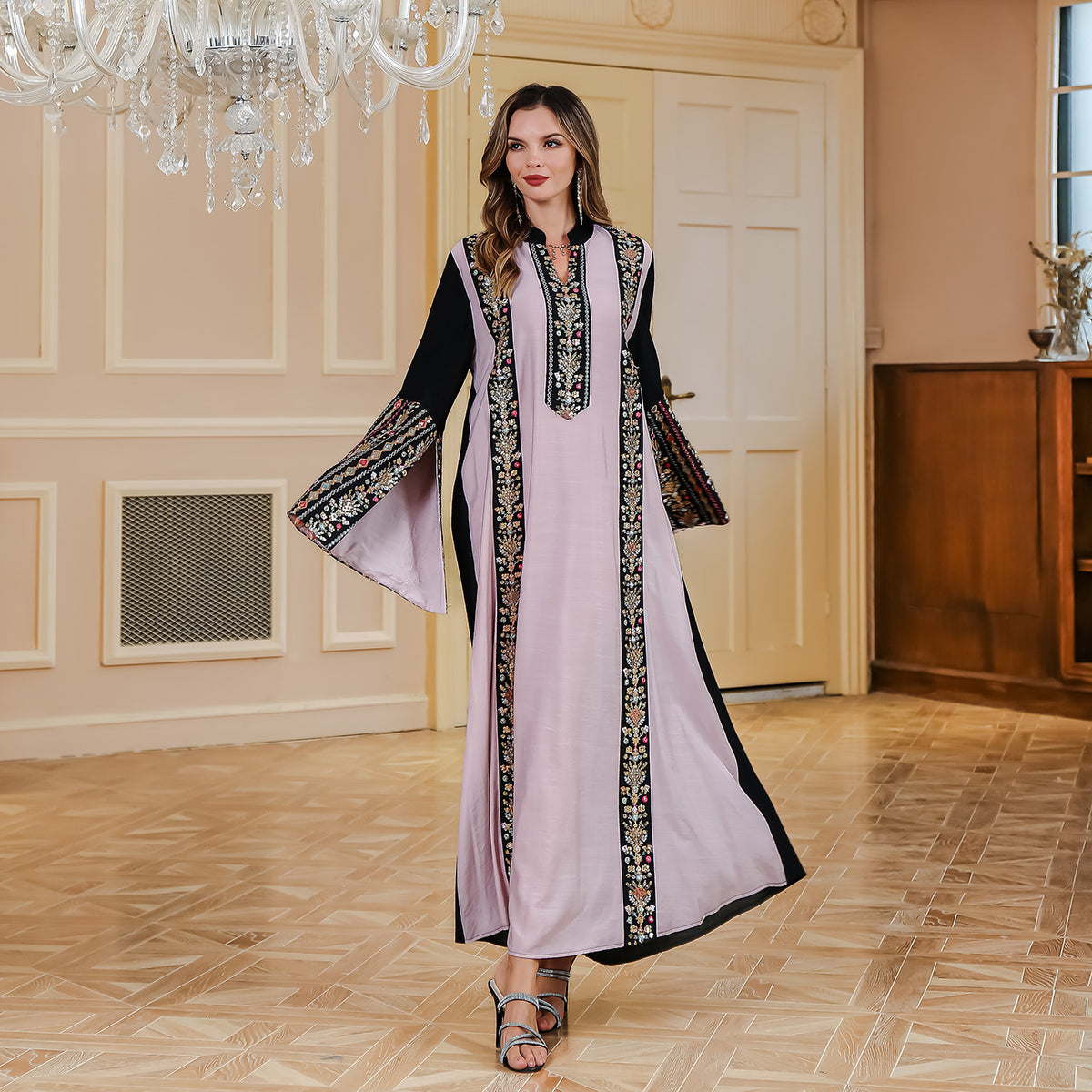 Embroidered Muslim dress with patchwork, long Middle Eastern robe from American Smart - EP, featuring intricate embroidery and traditional design.