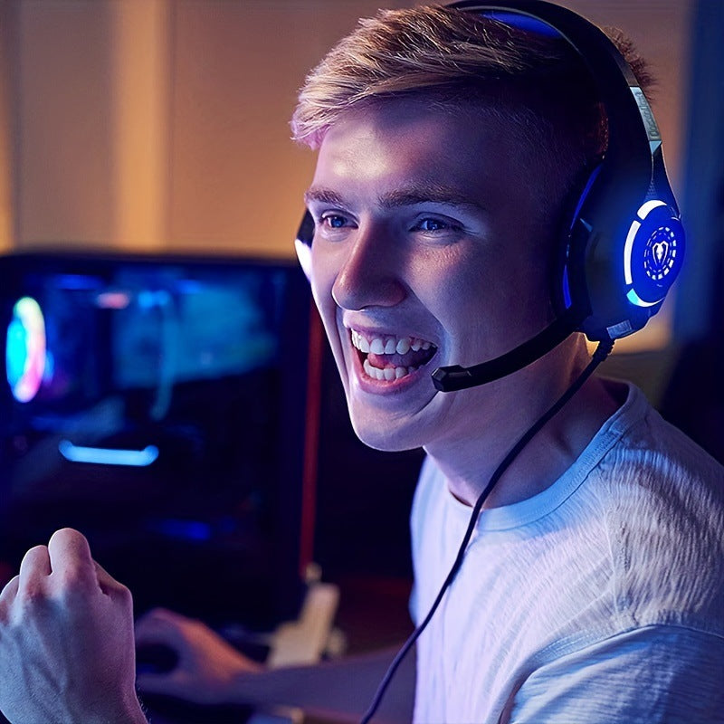 American Smart EP gaming wired earphones with illuminated RGB lighting, featuring in-ear design and inline microphone.