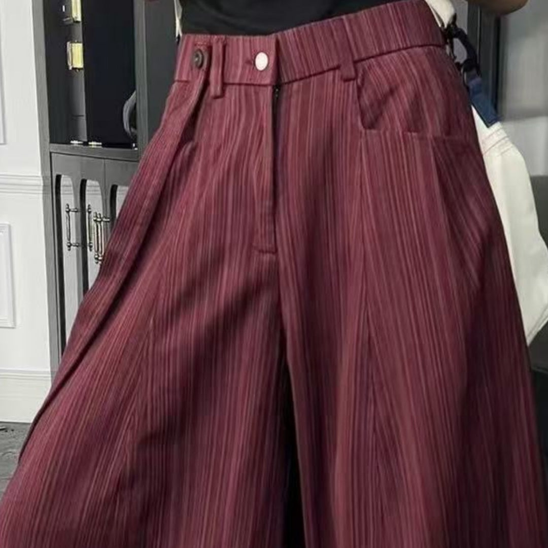 Men's casual slimming pants by American Smart WB, versatile and stylish for everyday wear, shown in a relaxed fit.