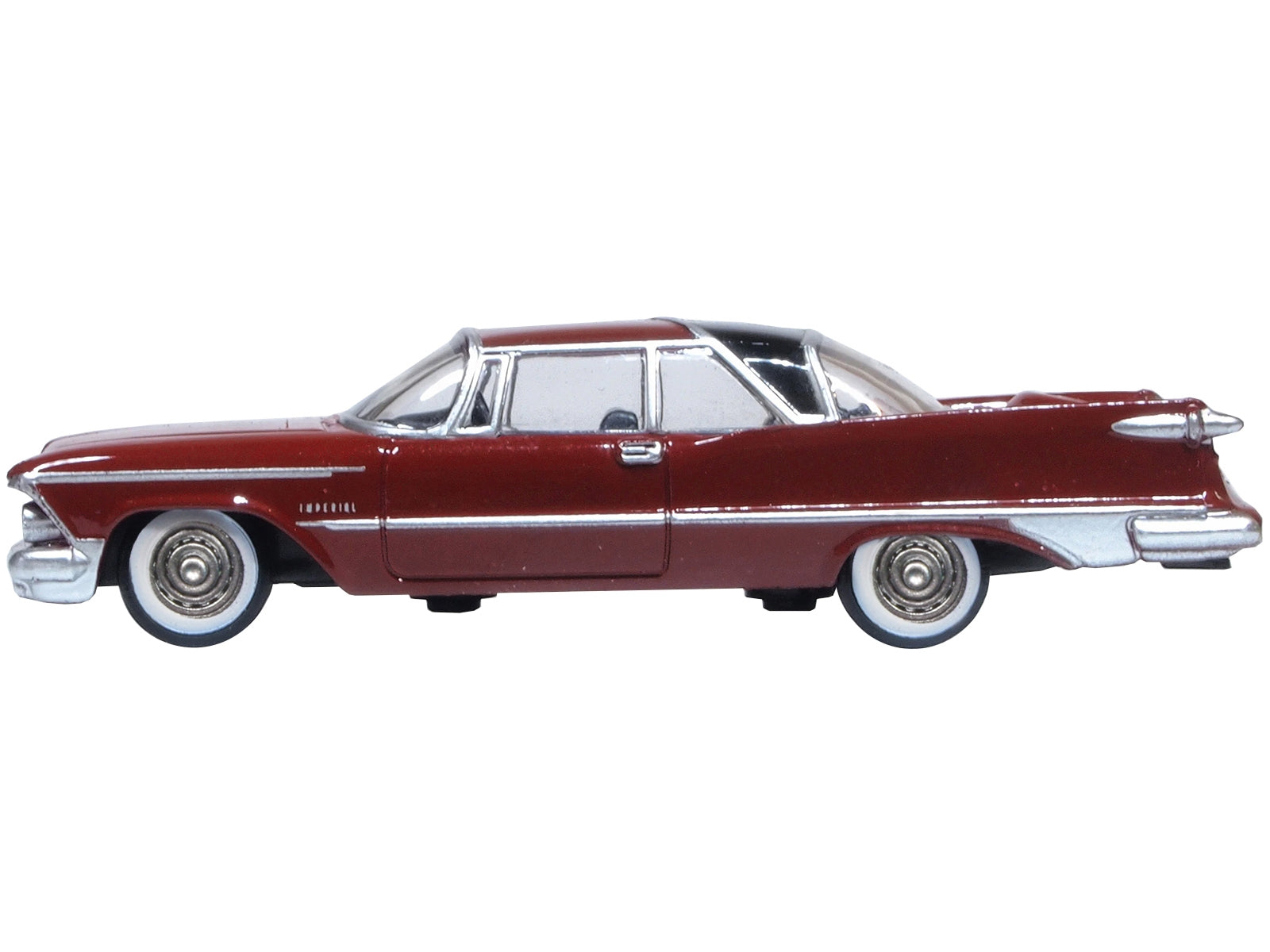 Radiant red 1959 Chrysler Imperial Crown 2-door hardtop diecast model car by Oxford Diecast, detailed American Smart WB scale 1/87.