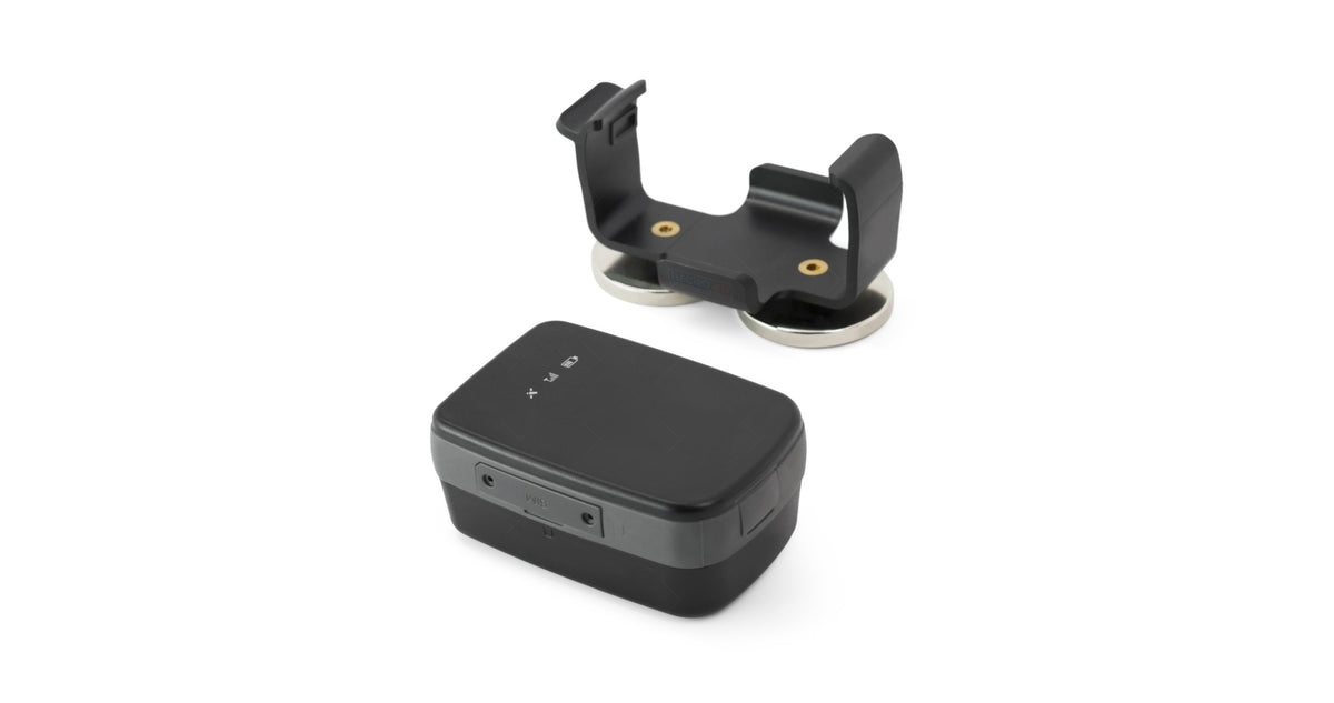 American Smart WB portable GPS vehicle tracking device for real-time tracking, compact and easy to mount in vehicles.
