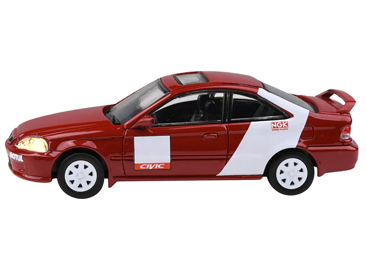 Red 1999 Honda Civic Si EM1 diecast model car with white Kanjo livery stripes by American Smart, detailed miniature vehicle.