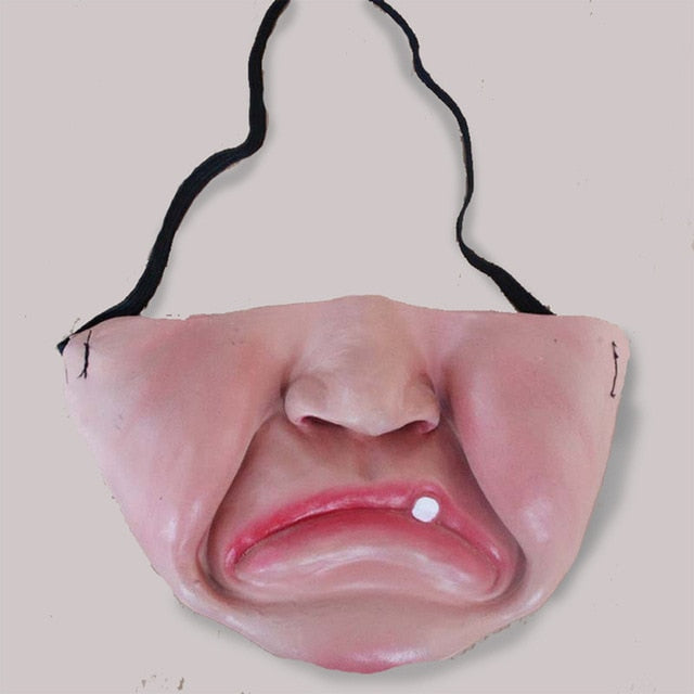 Latex clown mask for adults with scary Halloween design, perfect for cosplay, masquerade, and Halloween party decoration.