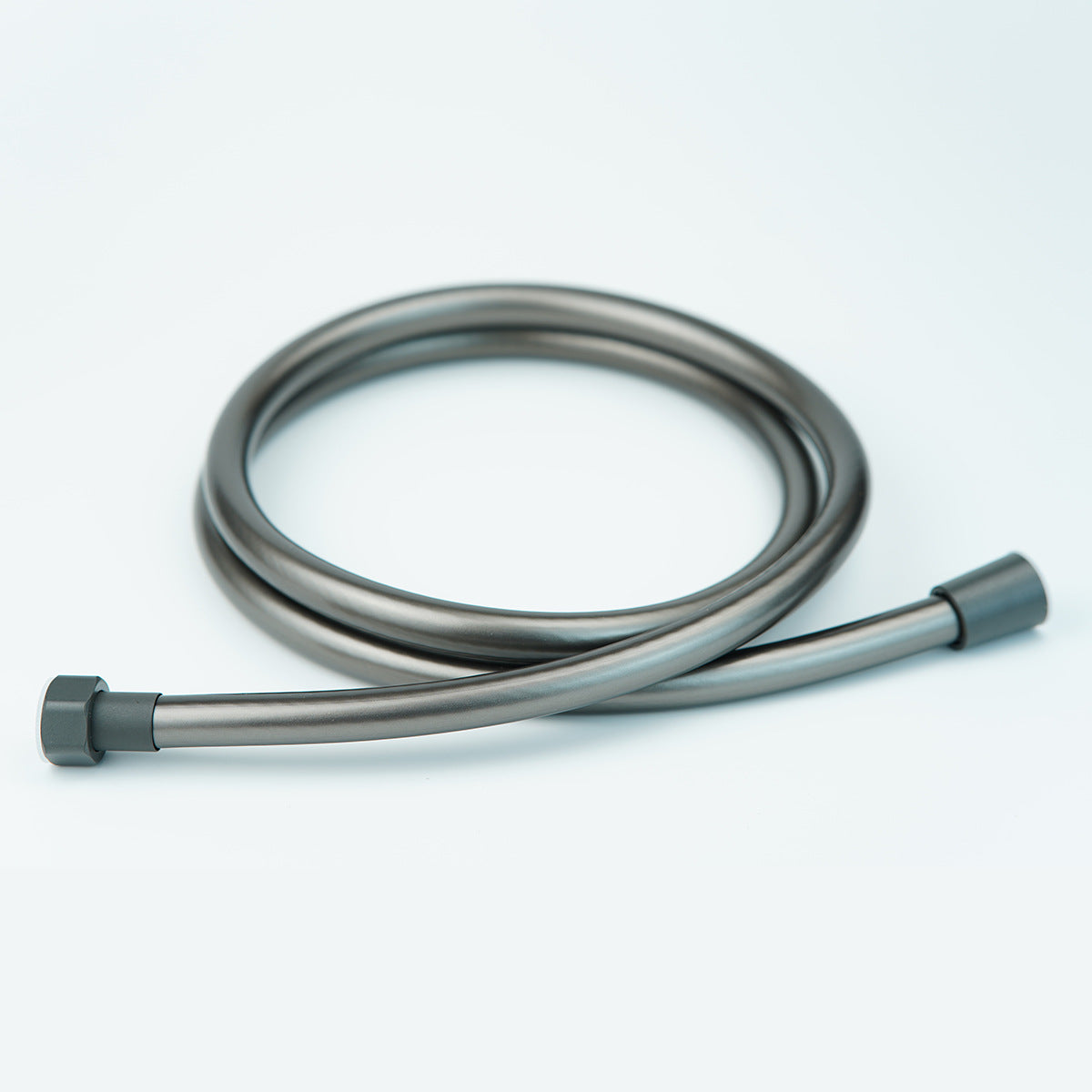 Eprolo PVC explosion-proof shower hose, 2m bathroom bathtub pipe, flexible and durable plumbing accessory.