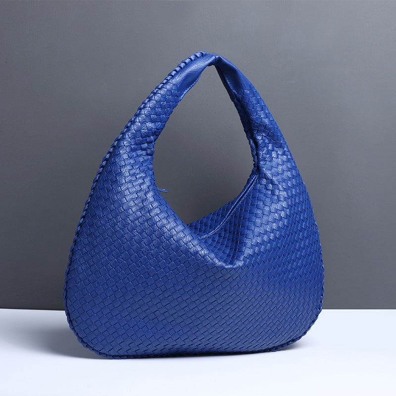 Eprolo crescent-shaped women's handwoven dumpling bag with a single shoulder strap and stylish armpit design.