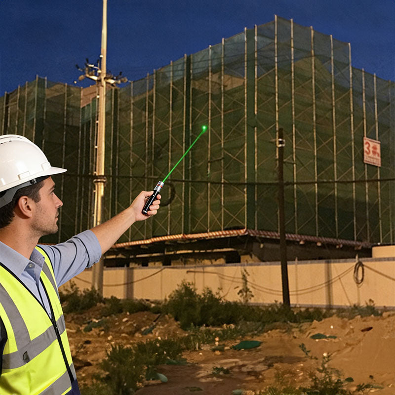 Eprolo 2-in-1 mini green laser pointer with detachable lamp holder, visible focus, used for hunting, teaching, and presentations.