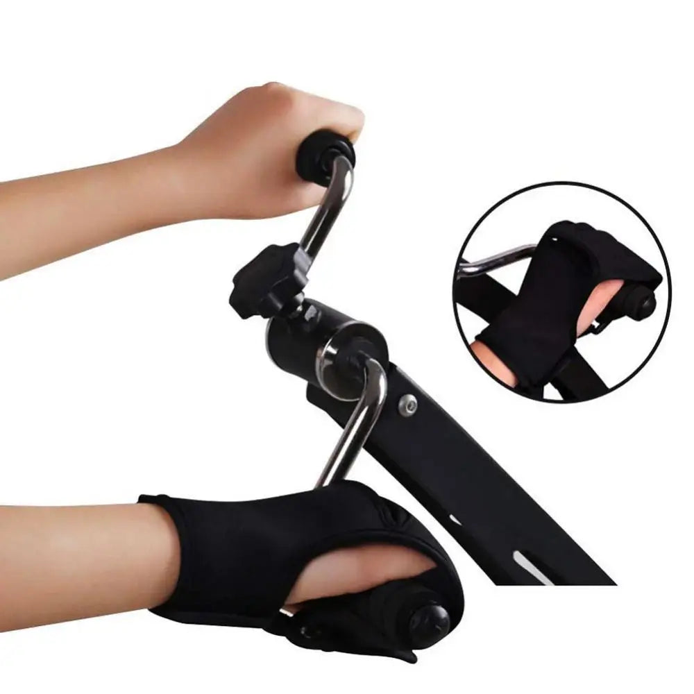 Eprolo auxiliary fixed hand gloves for stroke rehabilitation, designed to assist finger and fist movement training.