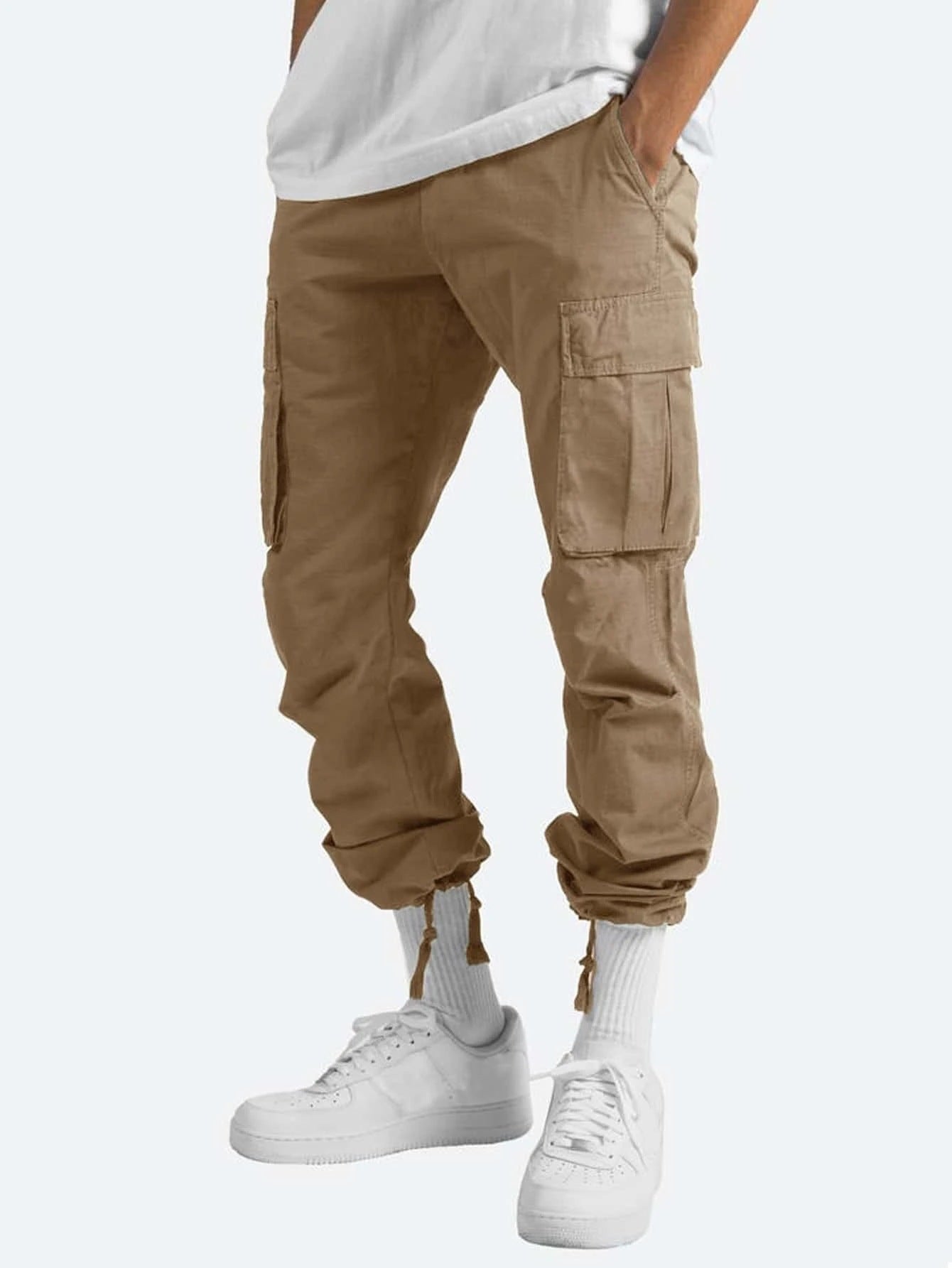 Men's cargo pants by eprolo, long casual and sporty trousers with multiple pockets, in a relaxed fit.