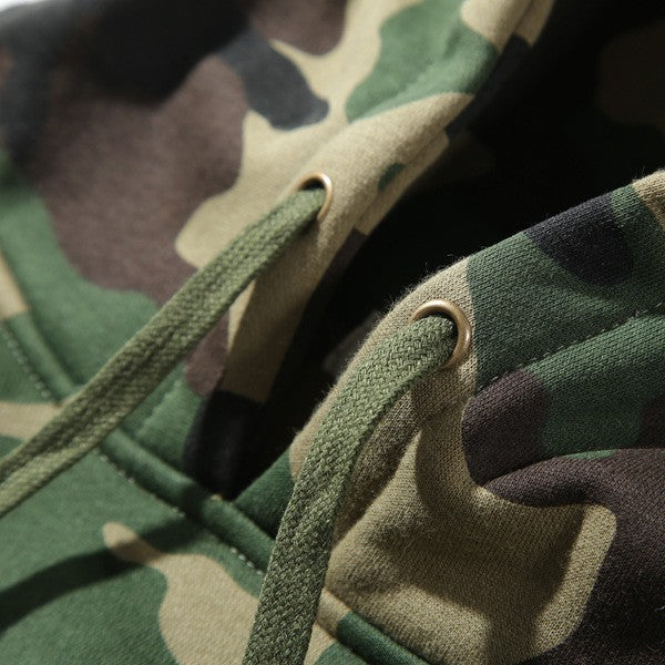 Unisex fleece jacket from eprolo featuring a loose fit, long sleeves, and casual style suitable for students or couples.