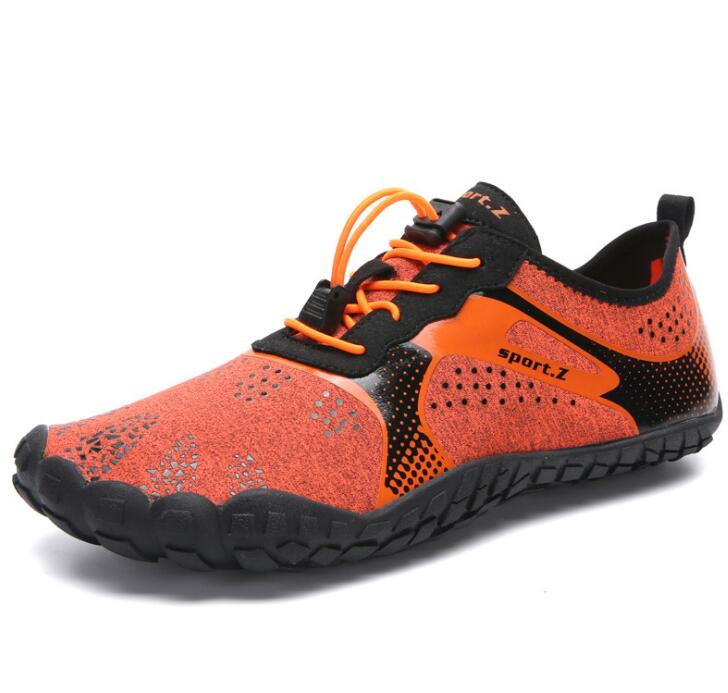 Eprolo men's summer water shoes with quick-dry fabric, suitable for beach, river, and swimming activities.
