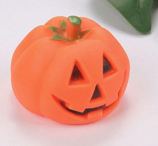 Eprolo Halloween pumpkin pet toy for dogs, interactive rubber chew toy with sound, perfect for playing and teething.