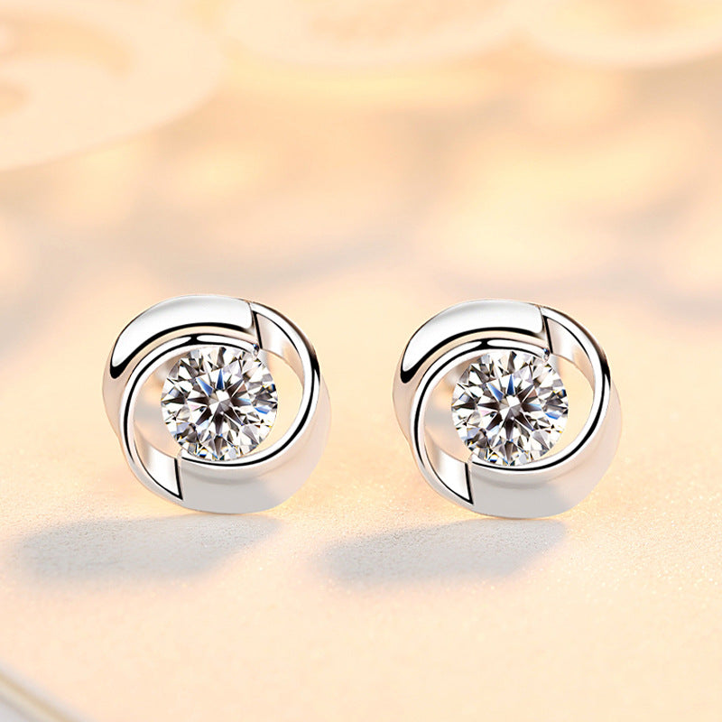 Korean minimalist S925 silver rose petal earrings with tiny clover design, delicate petal shapes for women's jewelry.