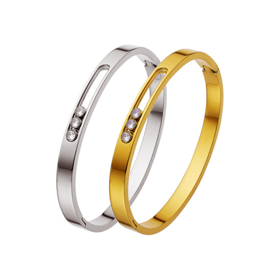 European and American titanium steel women's bracelet with fashionable INS style, featuring a versatile and stylish buckle design.