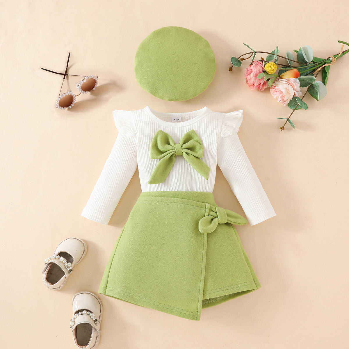 Eprolo Fashion Step Girl big bow beret with long sleeve top and velvet half skirt, perfect for autumn and winter wear.