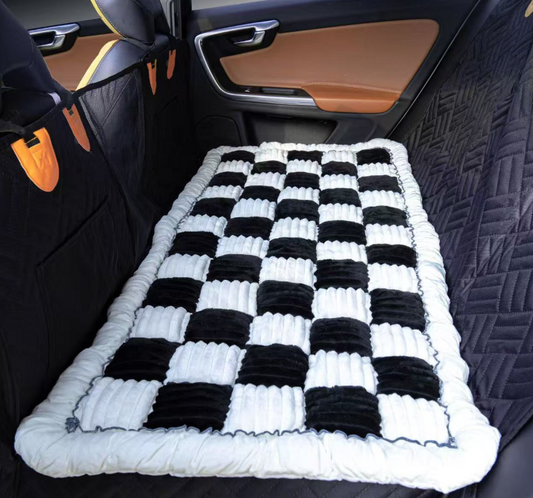 Eprolo checkered dog bed with thickened seat pad for car back seat, pet sleeping car mat, wholesale factory stock