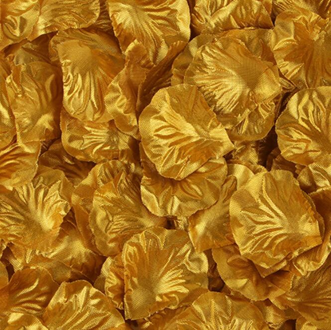 Artificial rose petal wedding party accessories, fake flower petals for marriage decoration and Valentine celebration by eprolo.