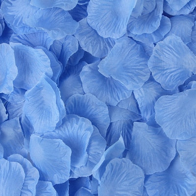 Artificial red rose petals for wedding and Valentine decorations, showcasing a bundle of realistic-looking fake flower petals by eprolo.