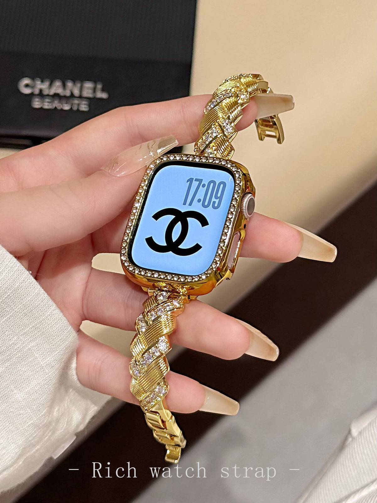 Diamond-encrusted metal starlight watch band for Apple Watch, designed for women, featuring wheat spike pattern by eprolo.