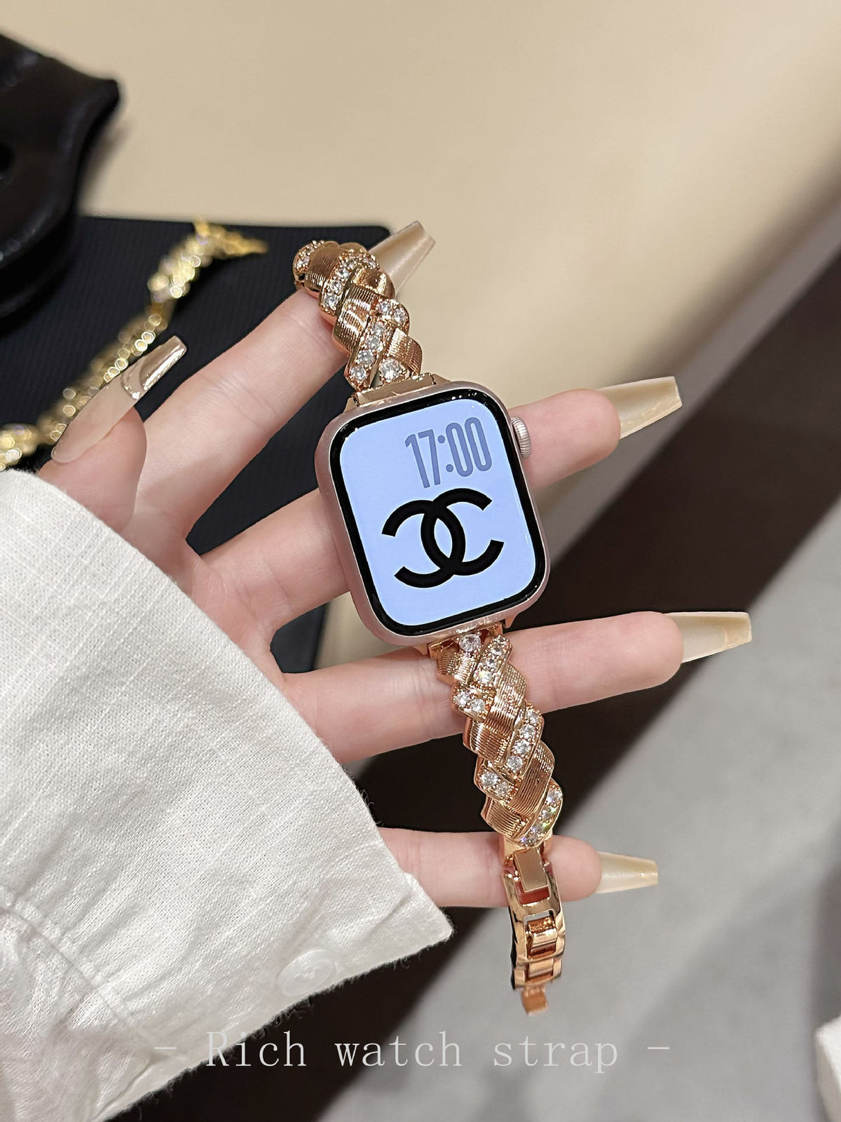 Wheat Spike diamond-encrusted metal Apple Watch band for females, featuring a starlight design by eprolo.