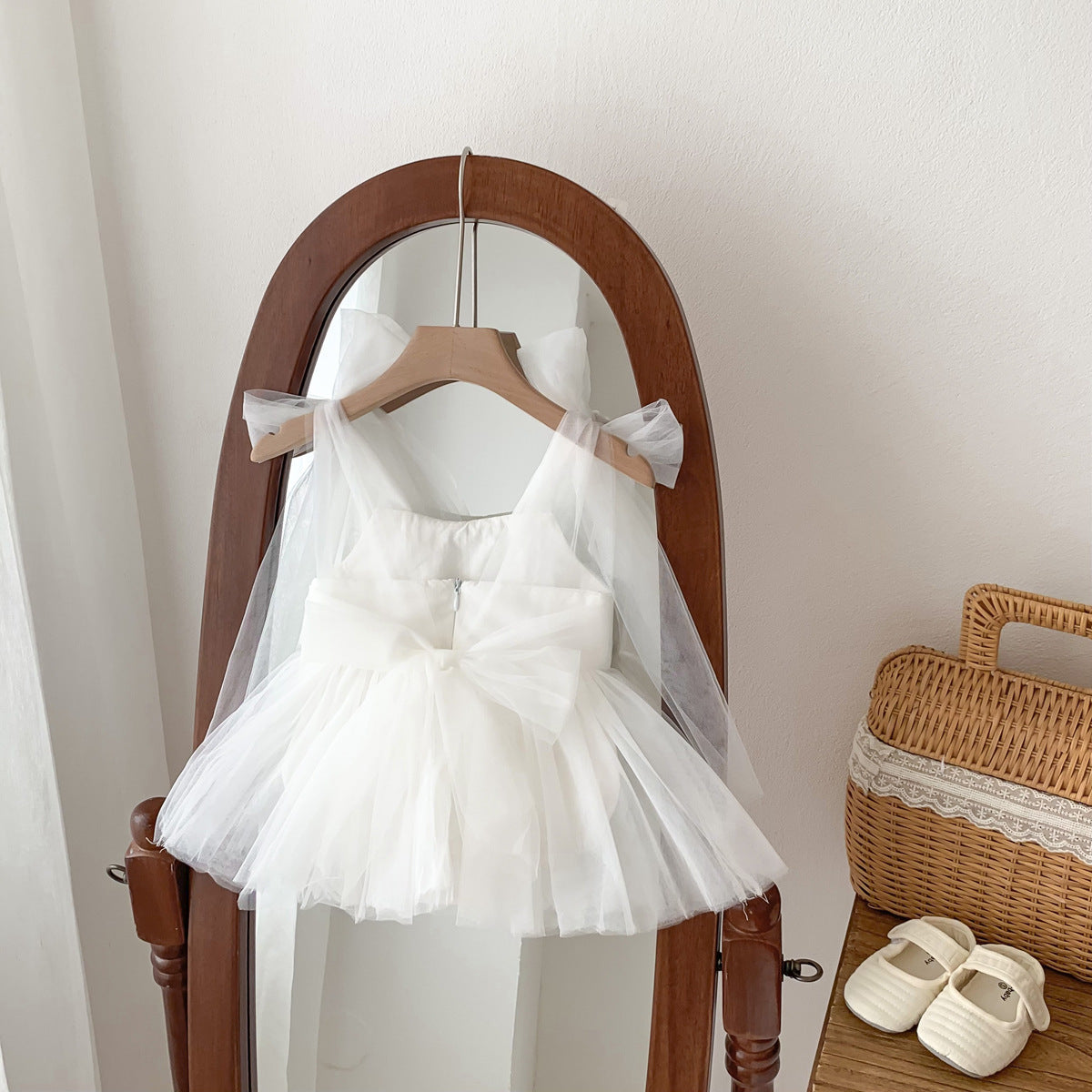 Baby and children's summer and autumn skirt set by eprolo, includes a lightweight skirt for girls aged 0-1 years.