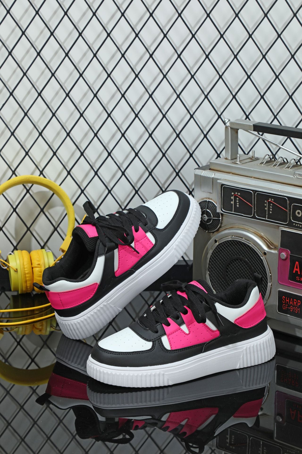 Couple style sneakers, breathable, comfortable, casual, sports single shoes - American Smart