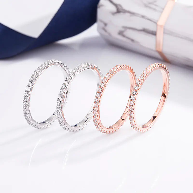 Single Row Diamond Ring in S925 Sterling Silver